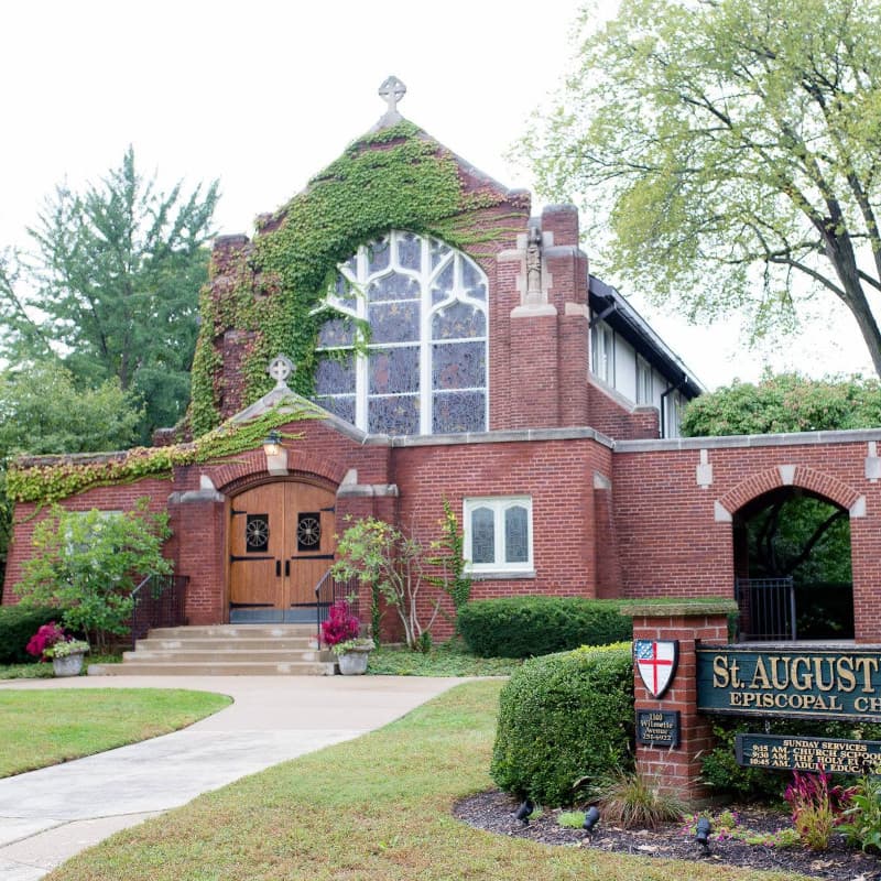 Photo of St. Augustine's Church in Wilmette